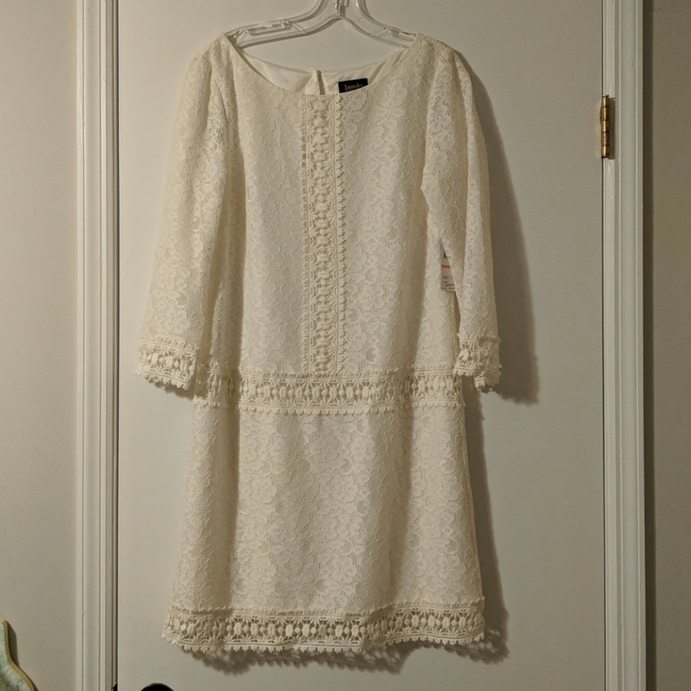 Floral lace dress